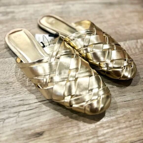 BOTTEGA INSPIRED!!! RARE! ZARA Metallic Slip-Ons NWT - Picture 7 of 13